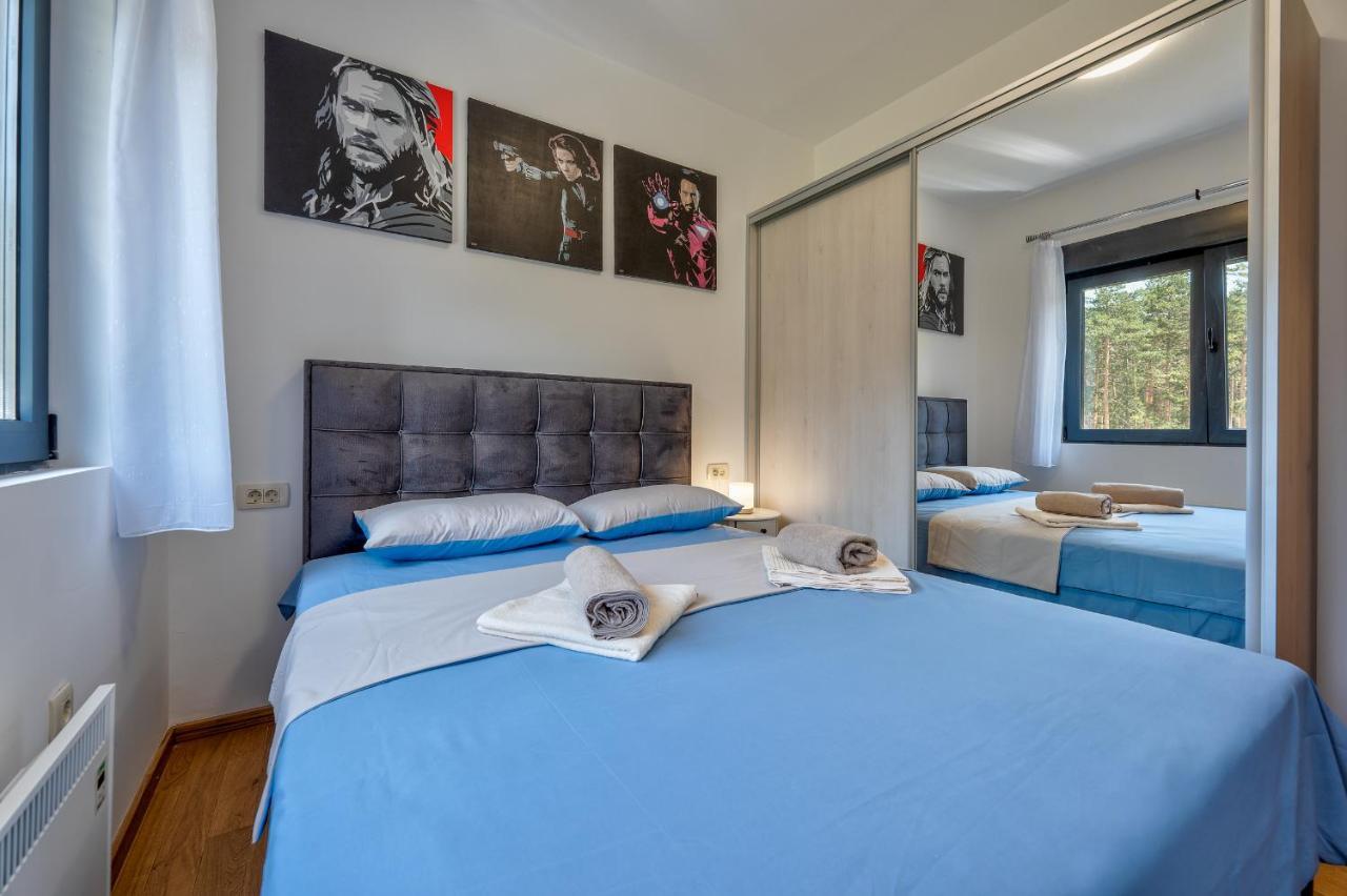 Vila Pekovic Green, Pine Trees View 2 Bedrooms Apartment Zlatibor Exteriér fotografie