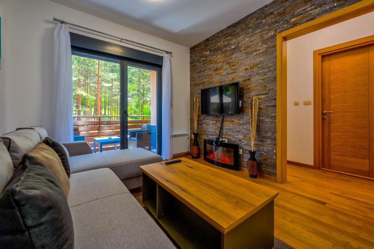 Vila Pekovic Green, Pine Trees View 2 Bedrooms Apartment Zlatibor Exteriér fotografie