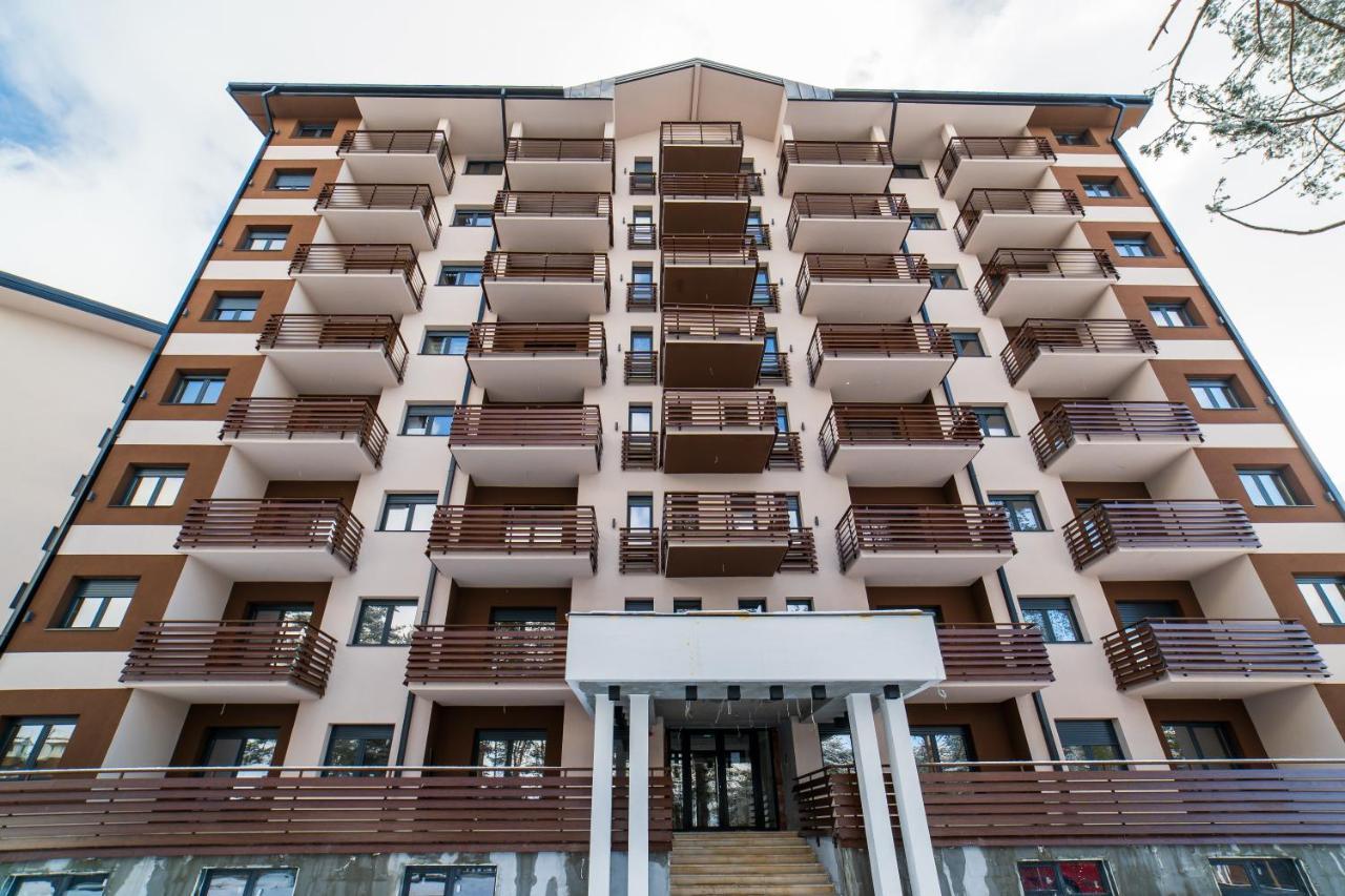 Vila Pekovic Green, Pine Trees View 2 Bedrooms Apartment Zlatibor Exteriér fotografie